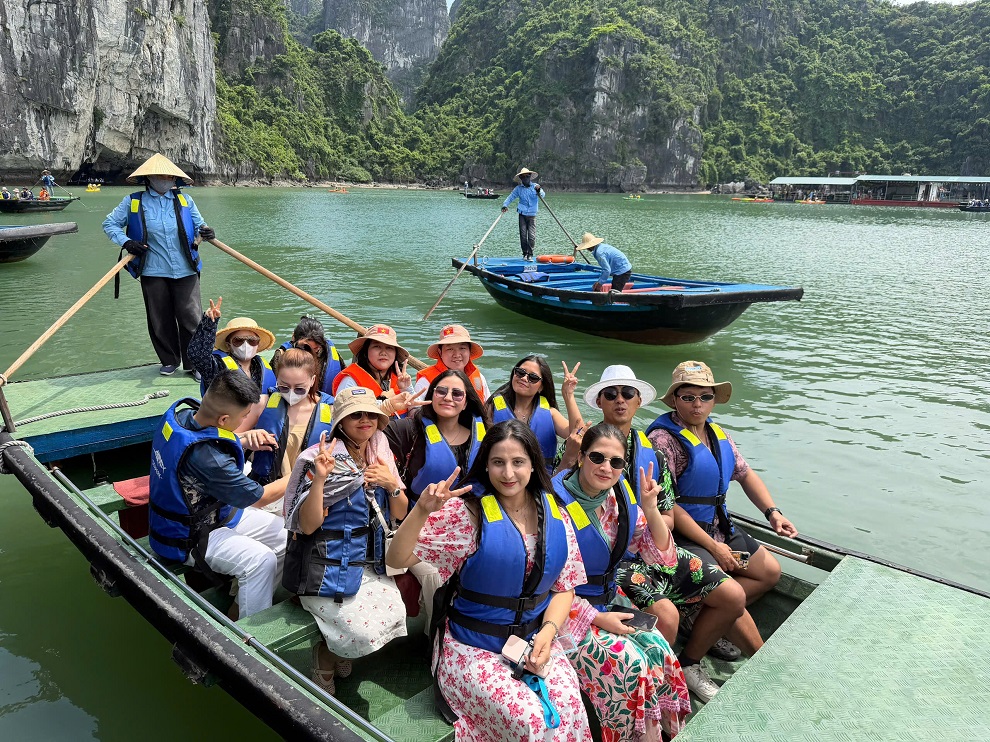 Tour Hạ Long 1 Ngày Từ Hà Nội